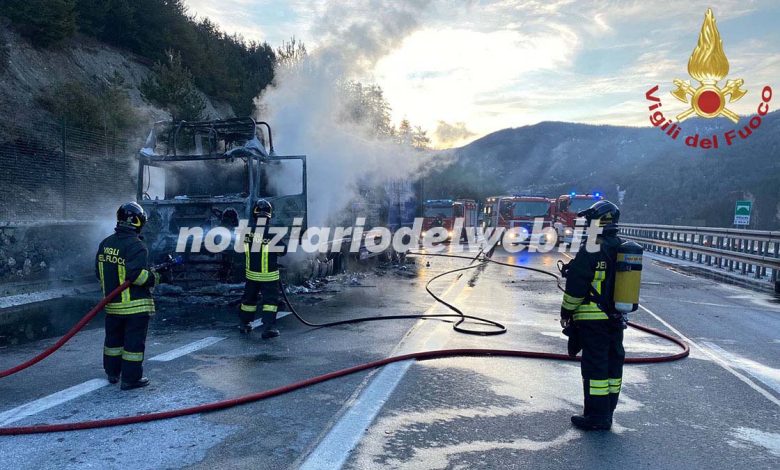 Incidente Torino Bardonecchia oggi 27 gennaio 2022: un altro tir in fiamme