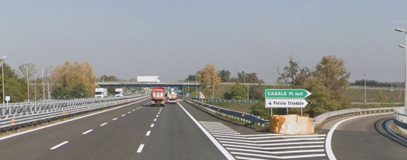 Incidente Casale Monferrato oggi 7 febbraio 2022: lunghe code sulla A26