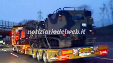 Torino, mezzi militari in Tangenziale: panico sui social