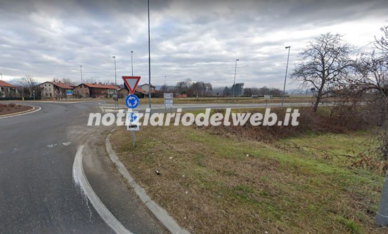 Incidente Rivarolo oggi 30 aprile 2022: auto finisce fuori strada