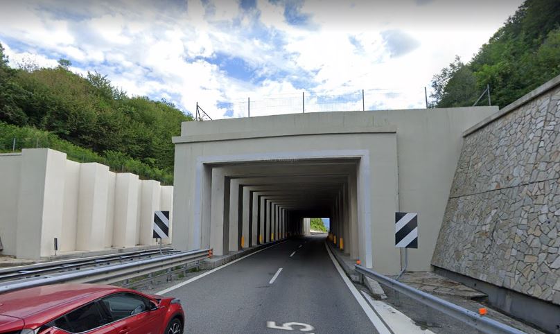 Incidente Torino Aosta oggi 26 aprile 2022 altezza Scarmagno