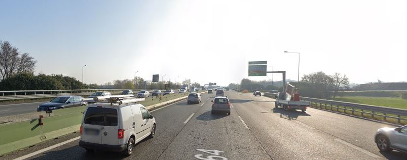 Incidente Tangenziale Torino oggi 13 maggio 2022: vettura in fiamme