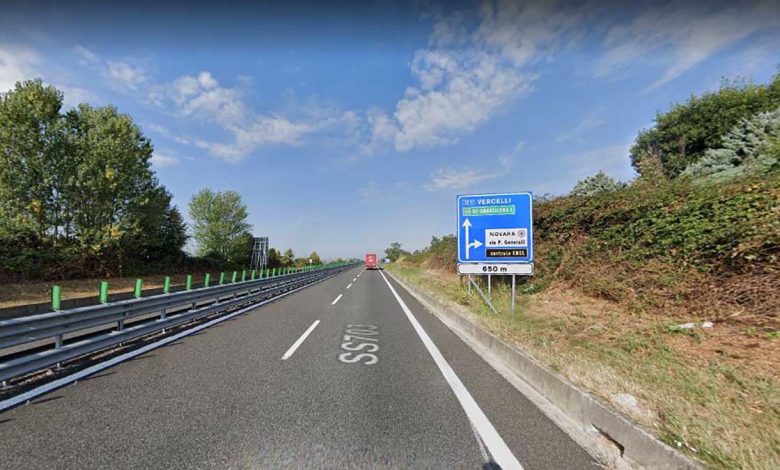 Incidente Tangenziale Novara oggi 8 giugno 2022: auto ribaltata