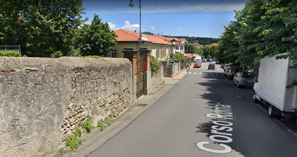 Incidente a Cuorgnè: auto contro un muro, 2 feriti gravi