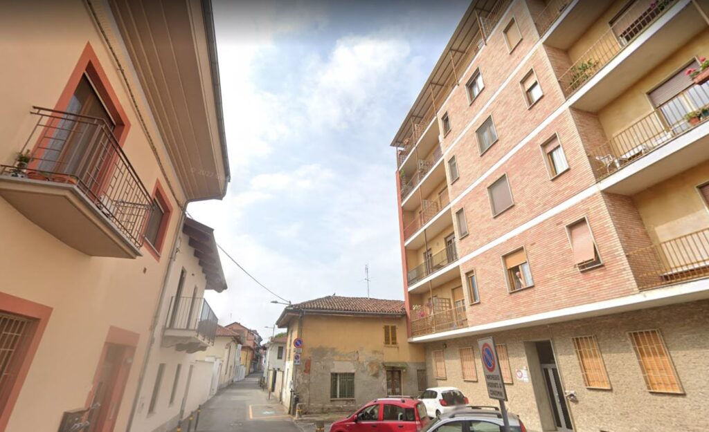 Fuga di gas a Carignano: palazzina sventrata, 5 feriti