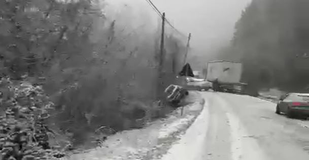 Incidente Pogno 15 dicembre 2022: carambola tra più auto [+VIDEO]