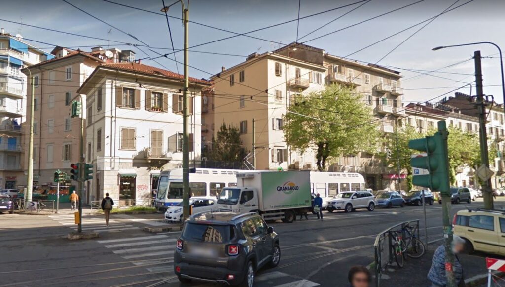 Incidente a Torino Vanchiglia oggi 8 febbraio 2023: tram deragliato