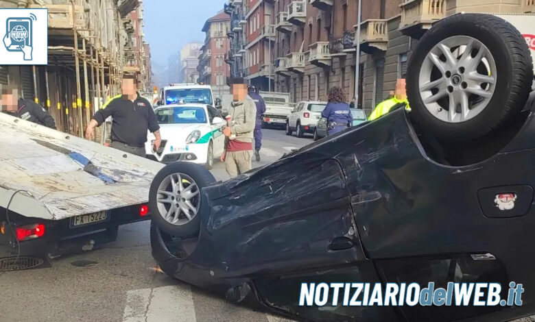 Incidente a Torino oggi 25 marzo 2023: scontro in via Leinì, auto ribaltata