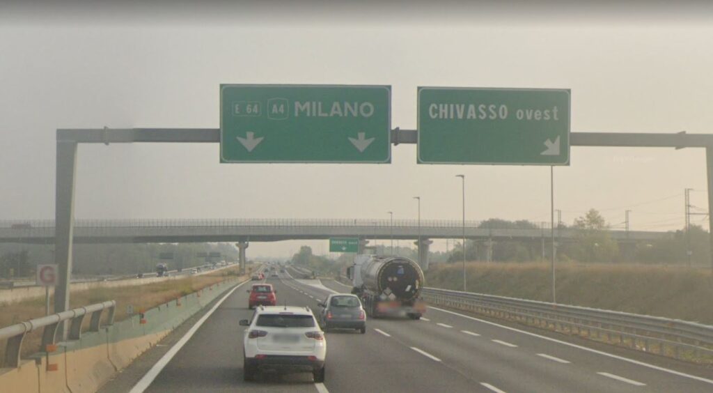 Incidente sulla A4 Torino-Milano oggi 8 aprile 2023 altezza Chivasso