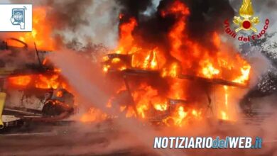 Incidente Torino-Savona oggi 7 settembre 2023 bisarca in fiamme